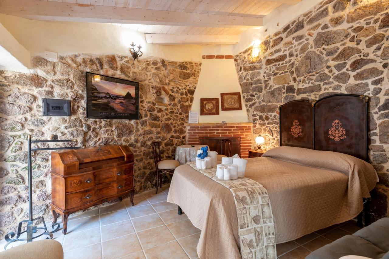 Bed and Breakfast Domo Sa Barra SantʼAntìoco Exteriér fotografie