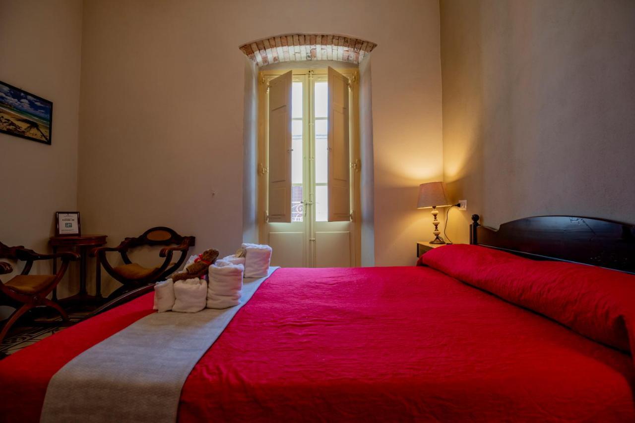 Bed and Breakfast Domo Sa Barra SantʼAntìoco Exteriér fotografie