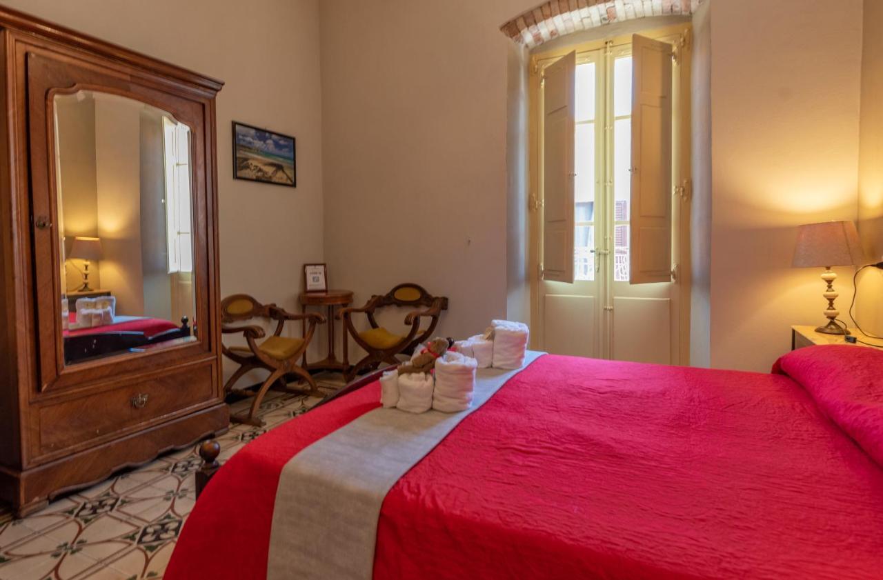 Bed and Breakfast Domo Sa Barra SantʼAntìoco Exteriér fotografie